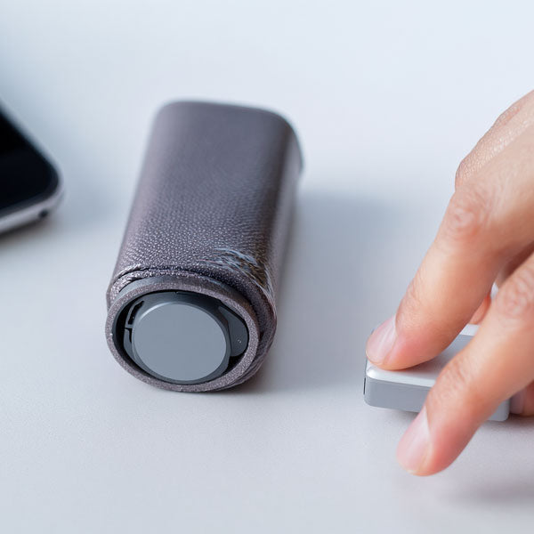 Device Wraps vs Skins: Which Protects Accessories Better?